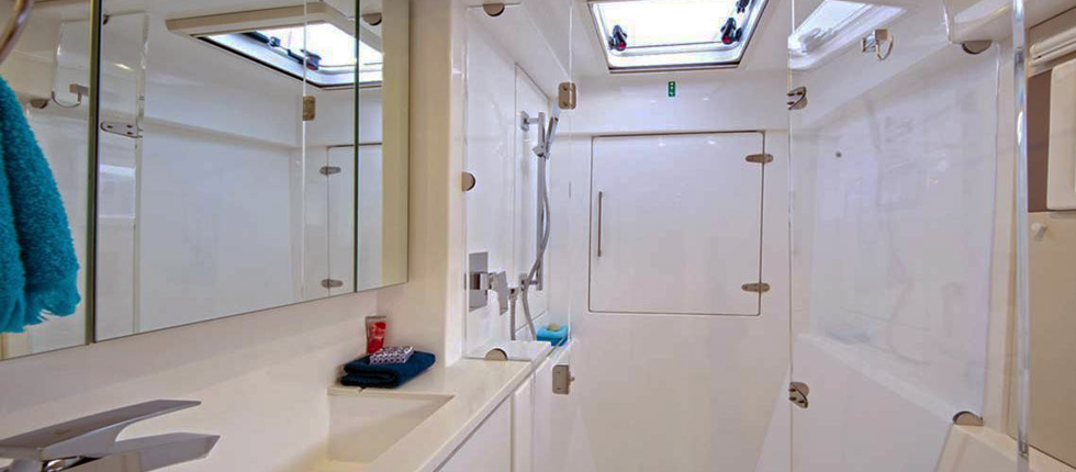 Luxury Power Catamaran Shashani Phuket
