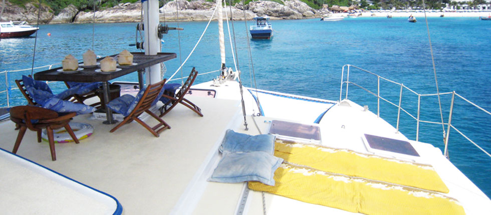Privater Tagesausflug mit Schiff zu den Racha Inseln